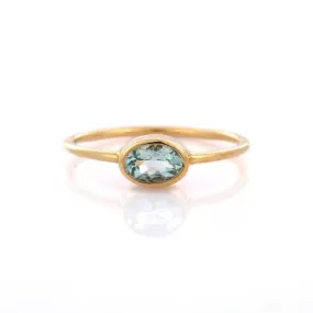 14K Gold Oval Cut Aquamarine Ring