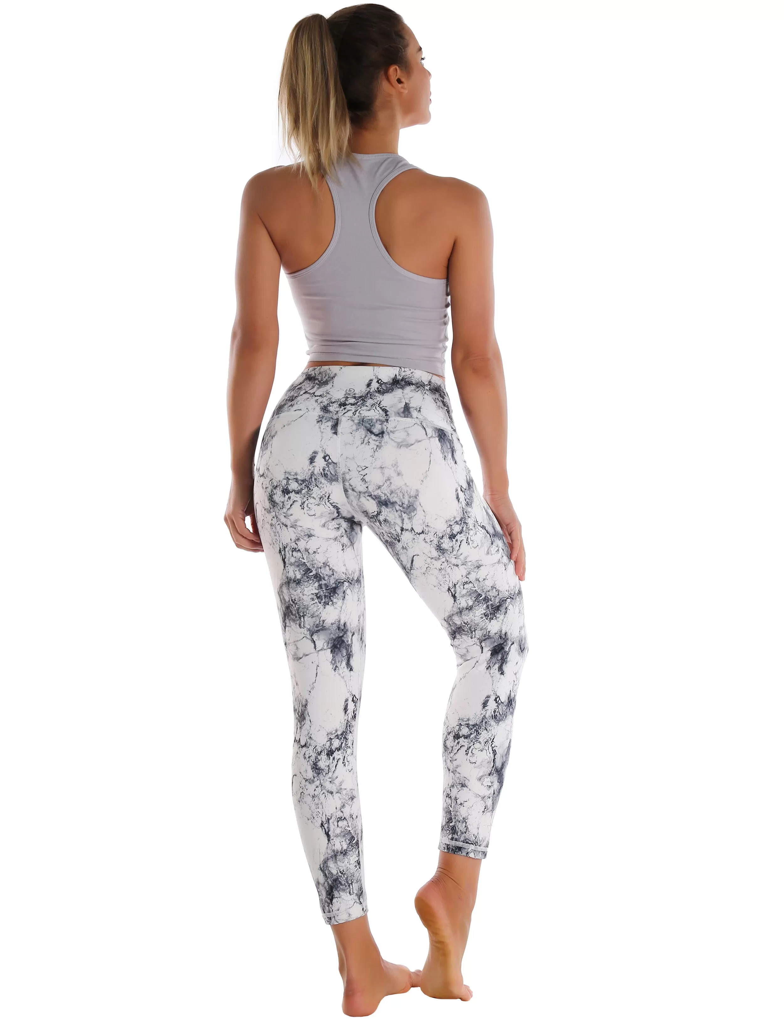 22 High Waist Crop Tight Capris arabescato_yogastudio