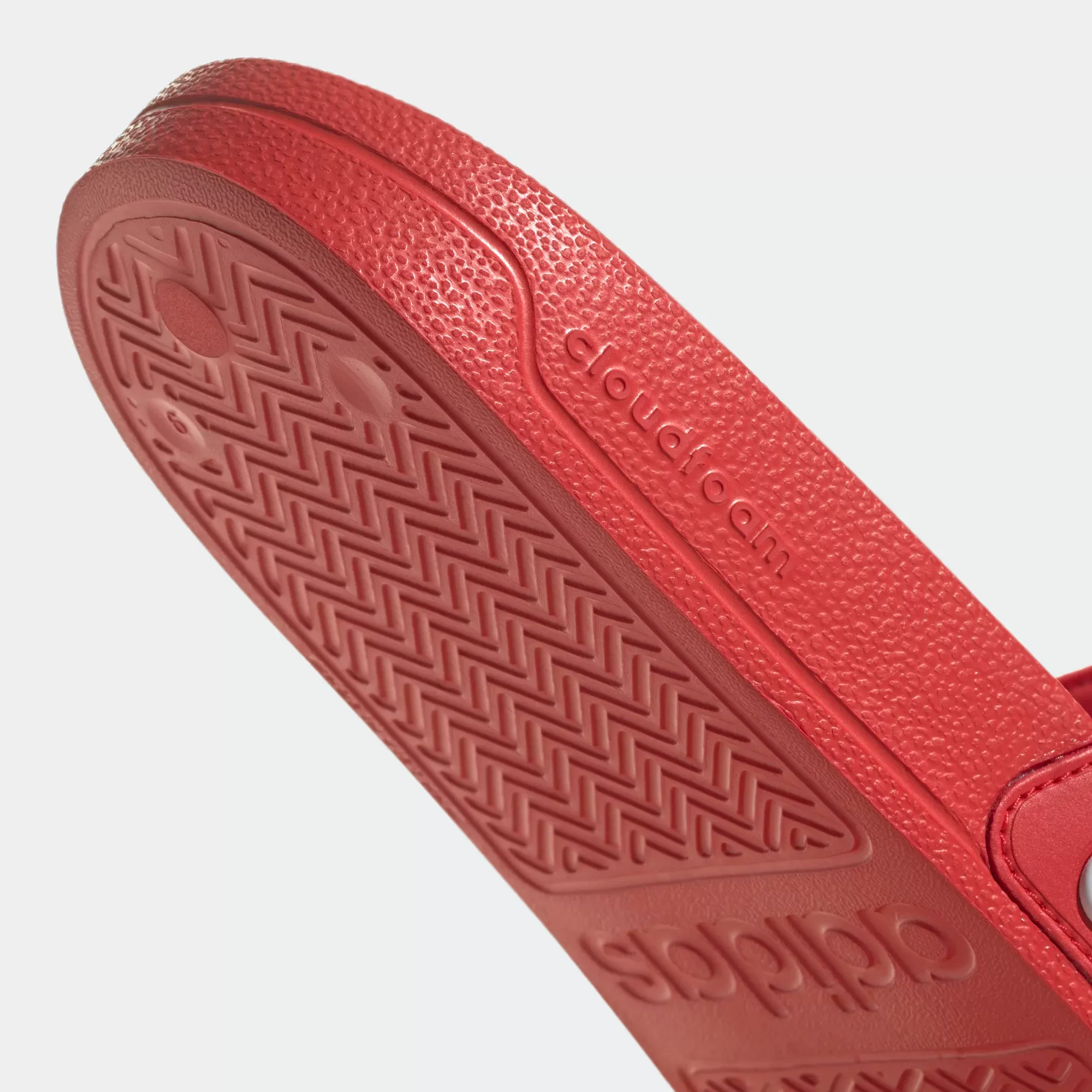 Adidas Men's Adilette Shower Slides - Vivid Red / Cloud White