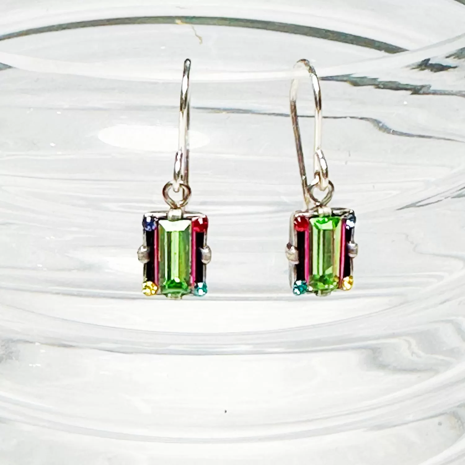 Bright Dulce Pendant Earrings