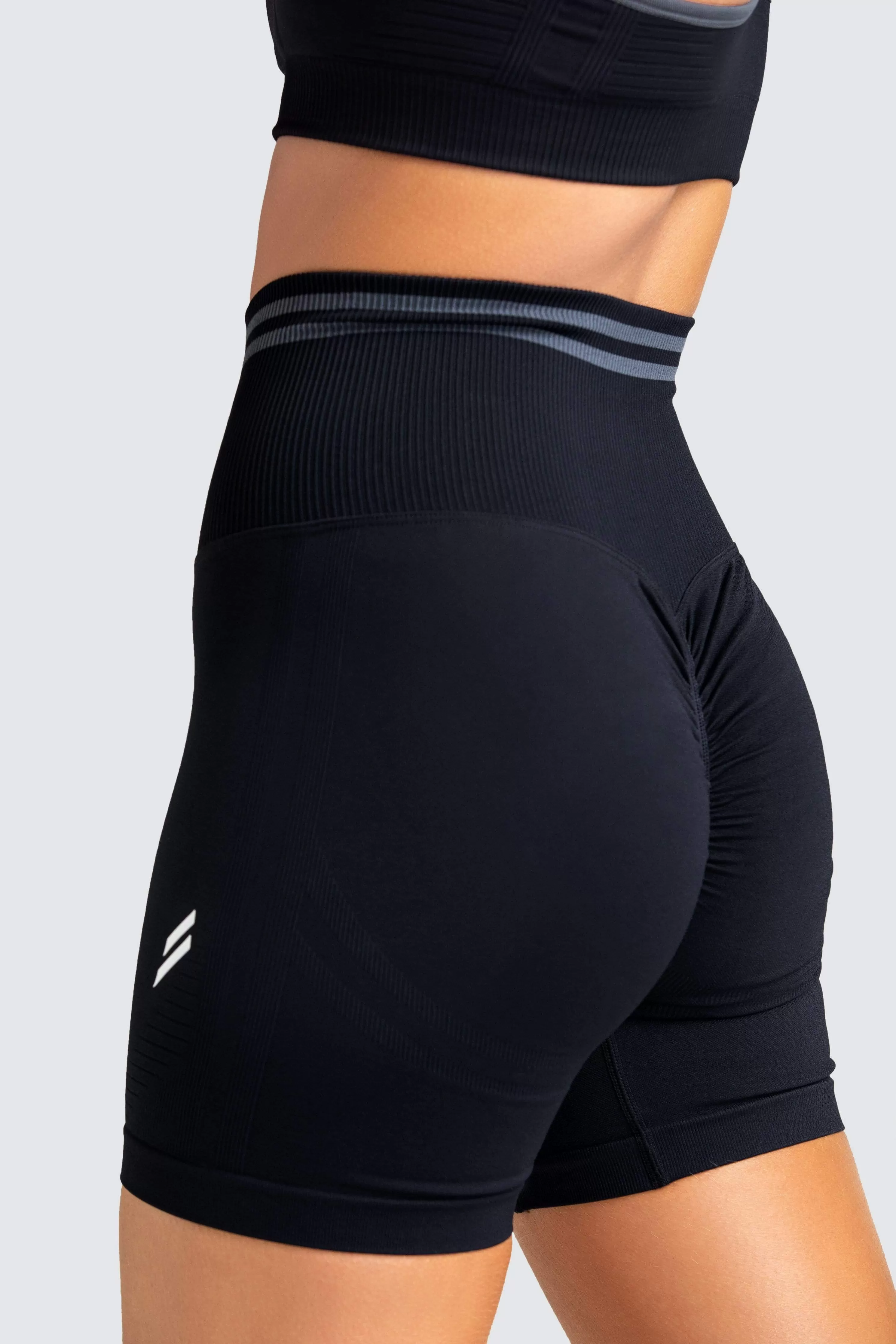 DYE Scrunch Seamless Shorts - Jet Black