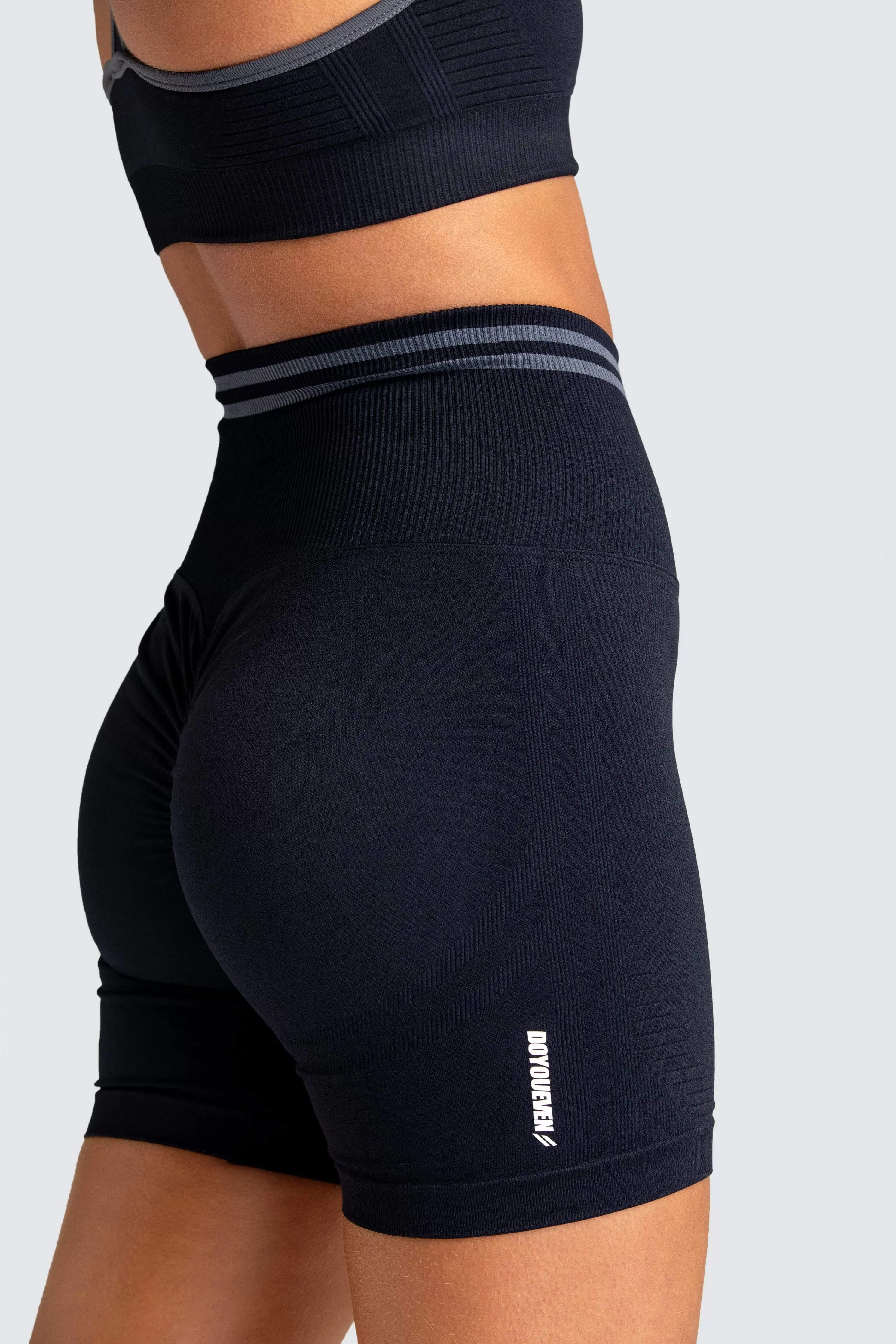 DYE Scrunch Seamless Shorts - Jet Black