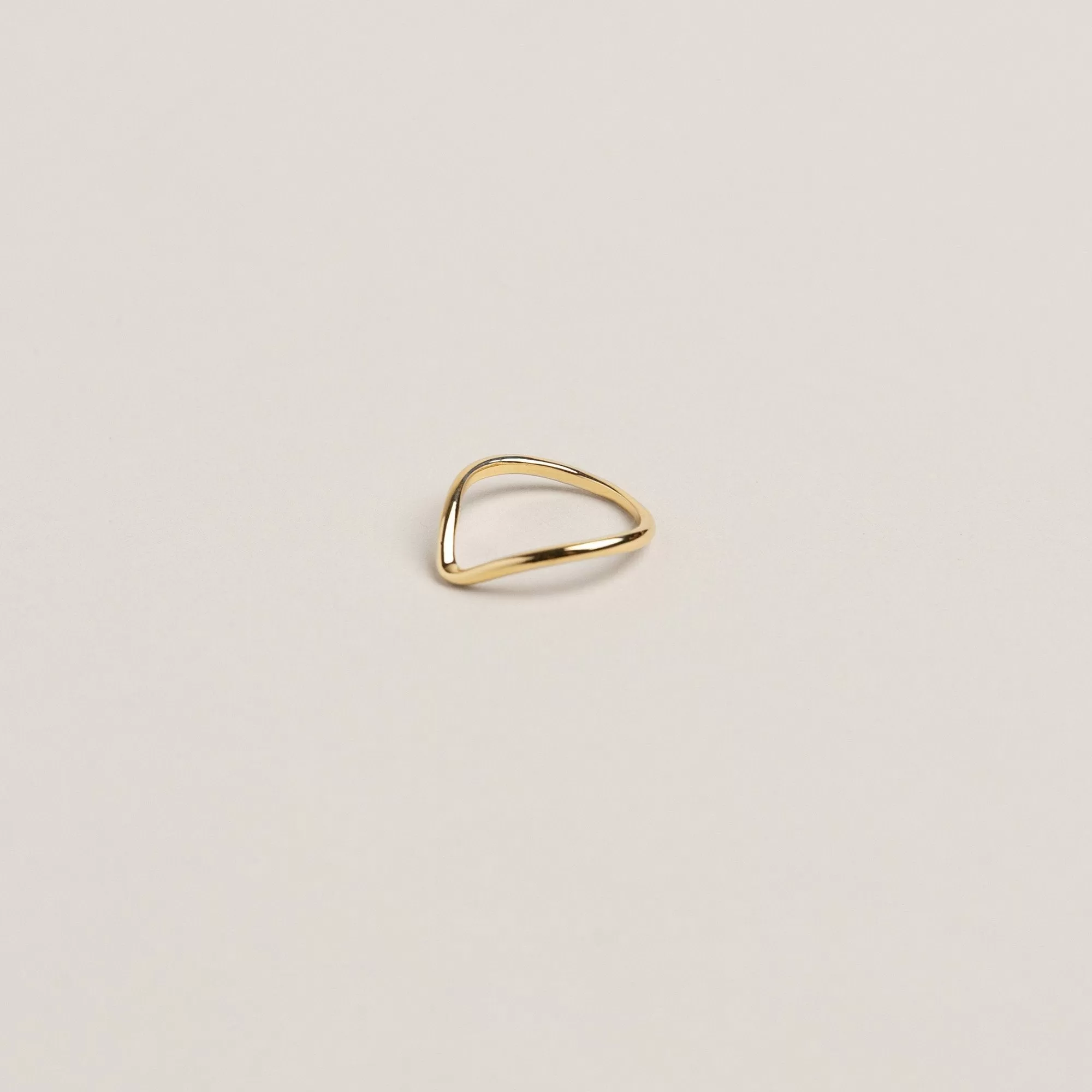 Gold Minimal Knuckle Ring