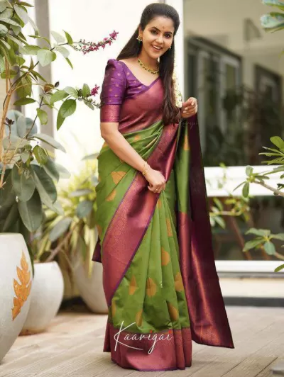 Green Pink Kanchipuram silk sarees Wedding