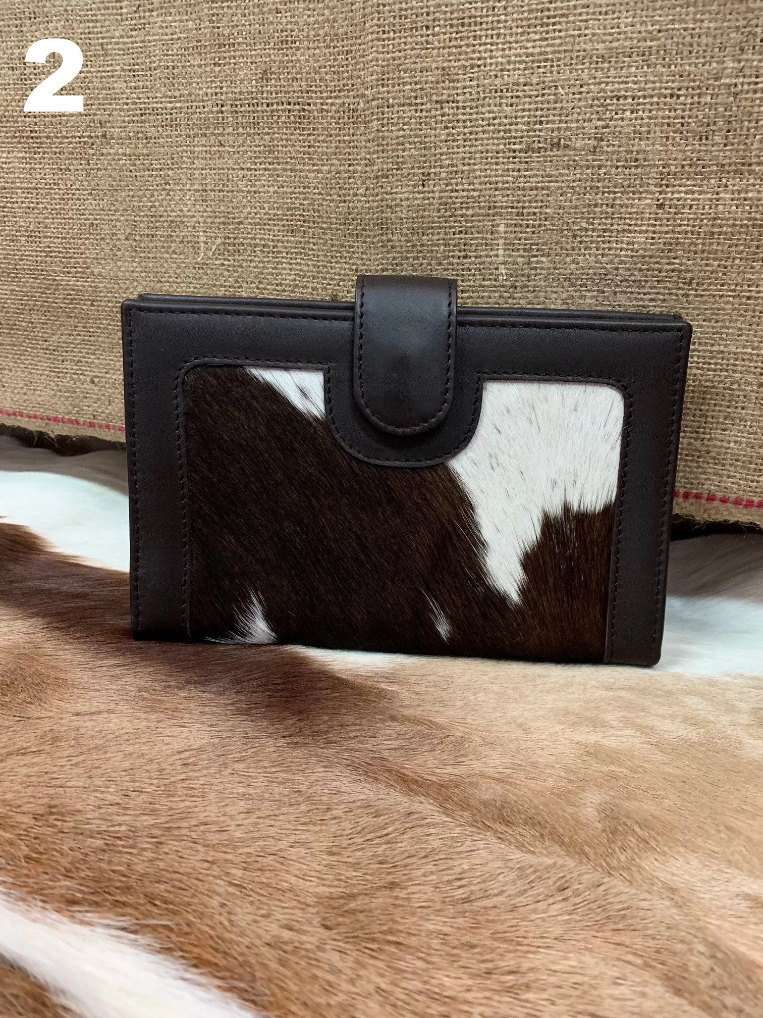 The Barossa Clutch Wallet (Dark Brown & White)