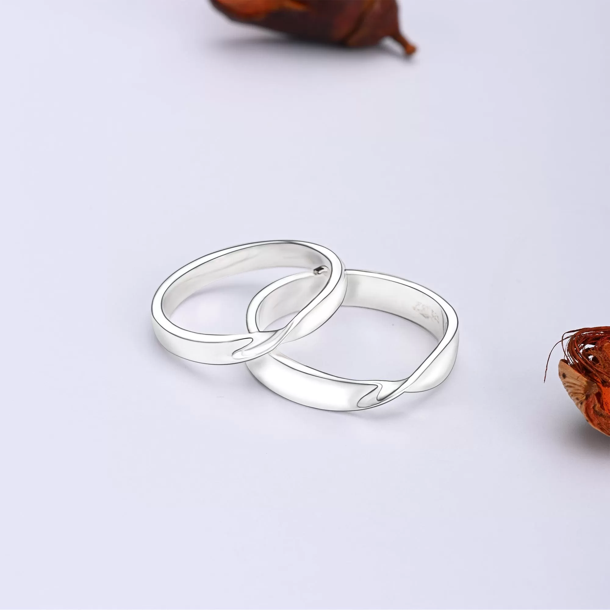 Twisted Romance Matching Couple Rings Set