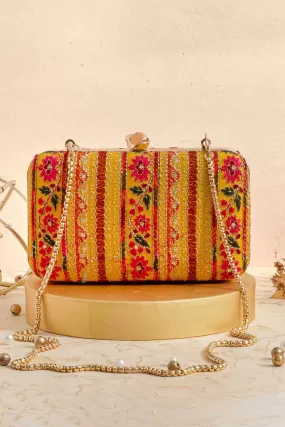 Zuri box clutch - mustard